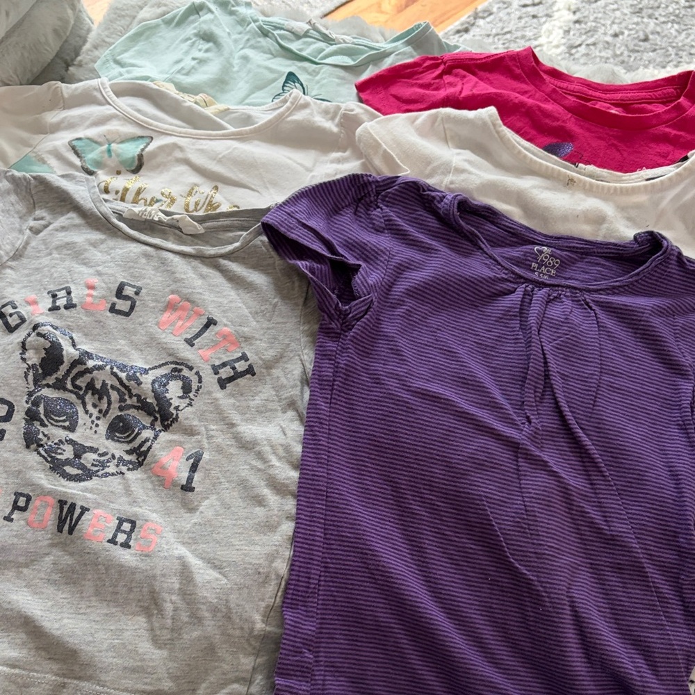 6 Colorful Girls' T-Shirts Set - 5